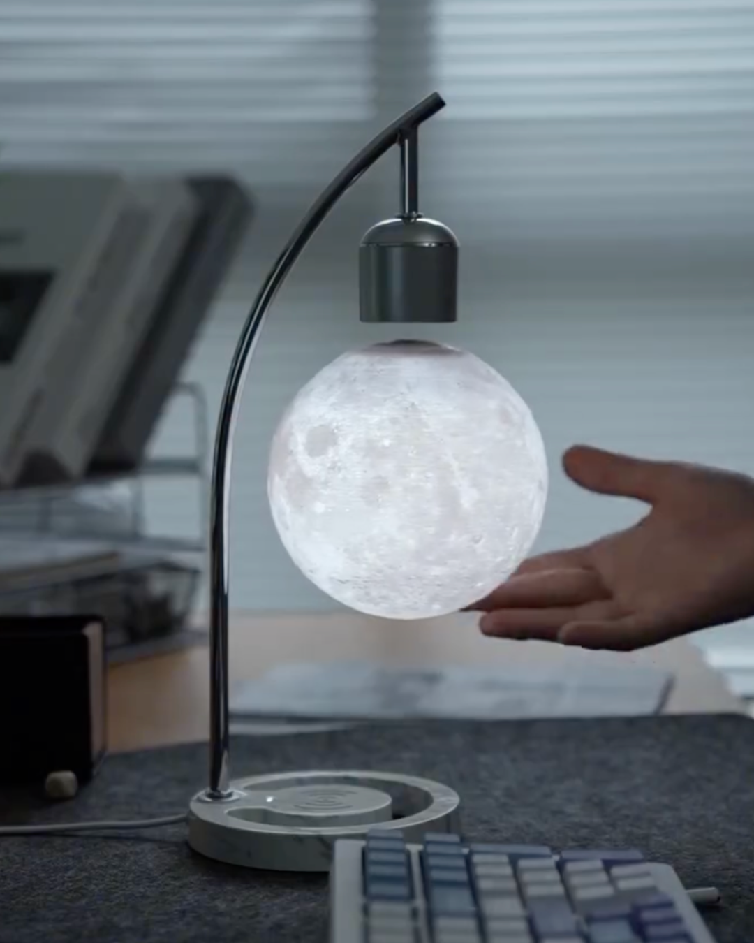 Wireless Levitating Moon Lamp