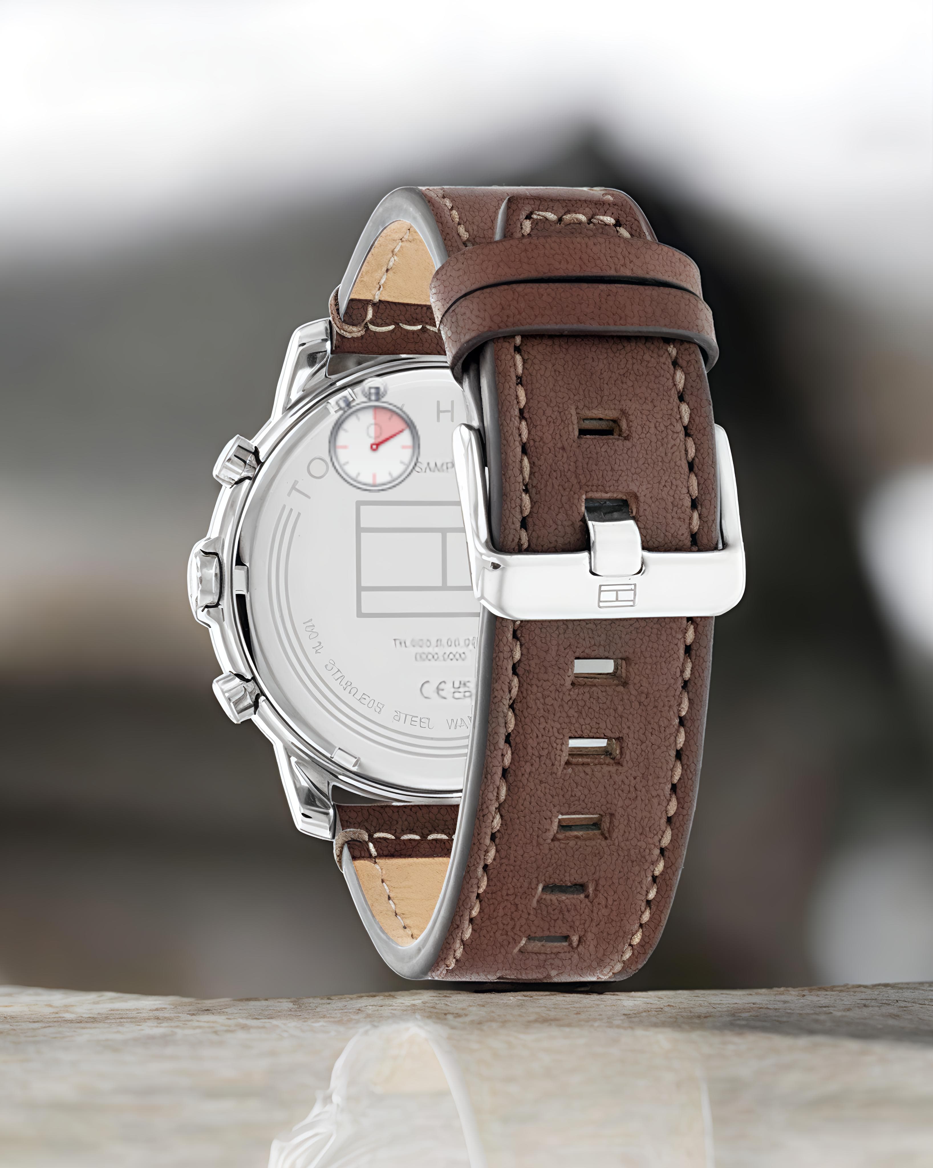 Tom-my Hilfig-er Men Parchment Dial Analog Watch